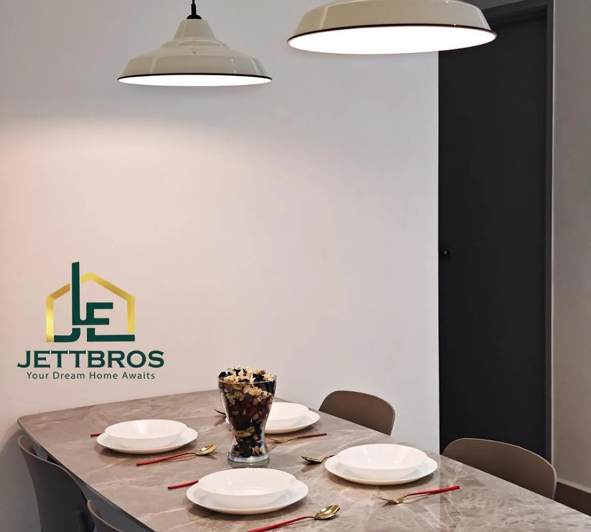 Jettbros De 'La Creme At Mount Austin Jb Apartment Johor Bahru Malaysia